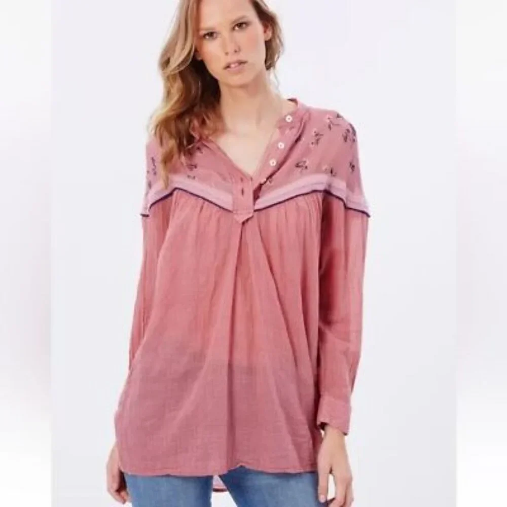 NWOT! FREE PEOPLE Hearts And Colors BLOUSE